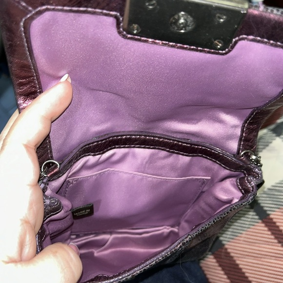 Coach metallic crossbody - Picture 4 of 4